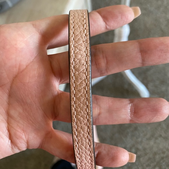 Michael Kors Convertible Crossbody/clutch - Picture 9 of 9